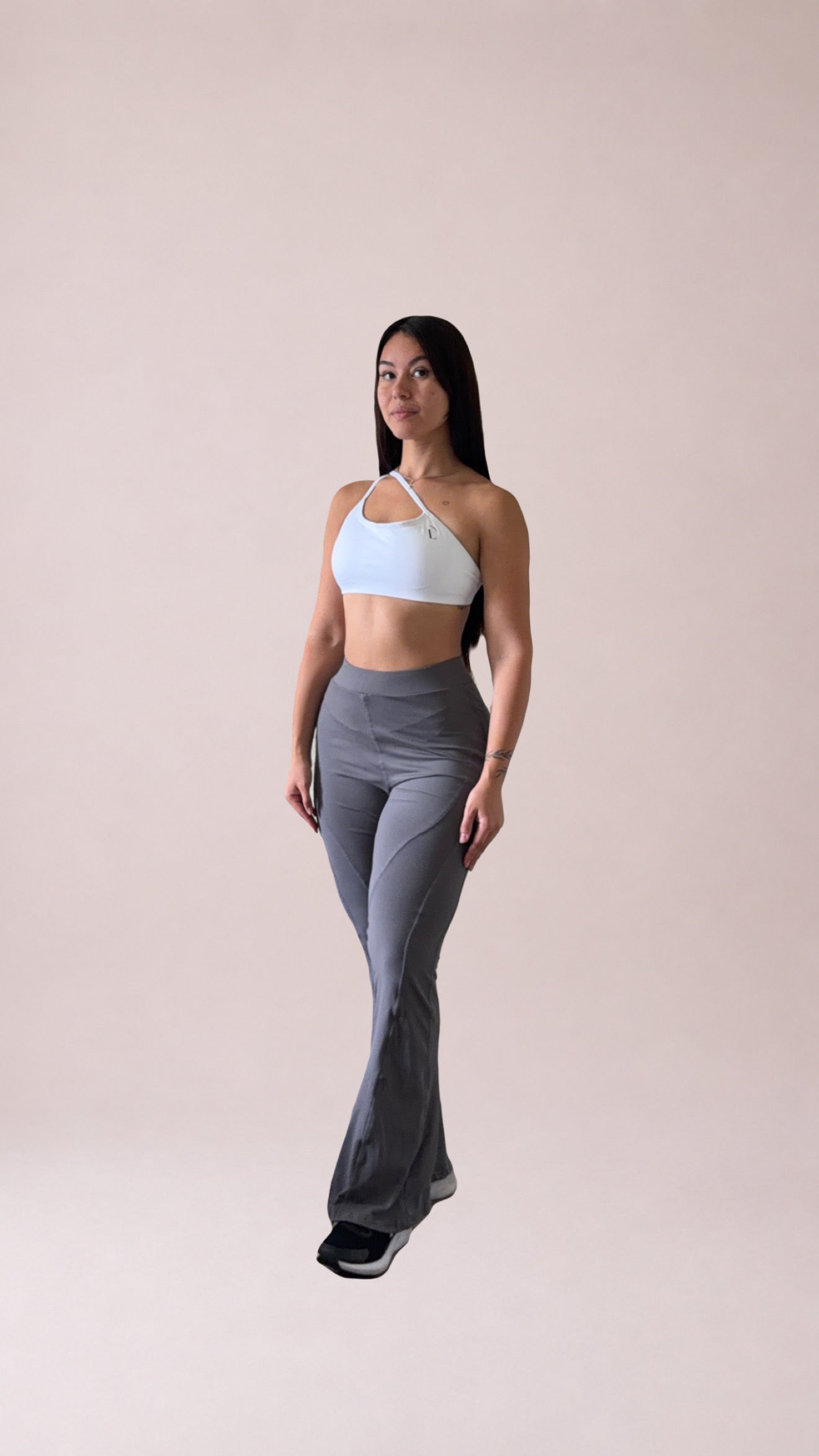 ELEVATE FLARE LEGGINGS - GRAY